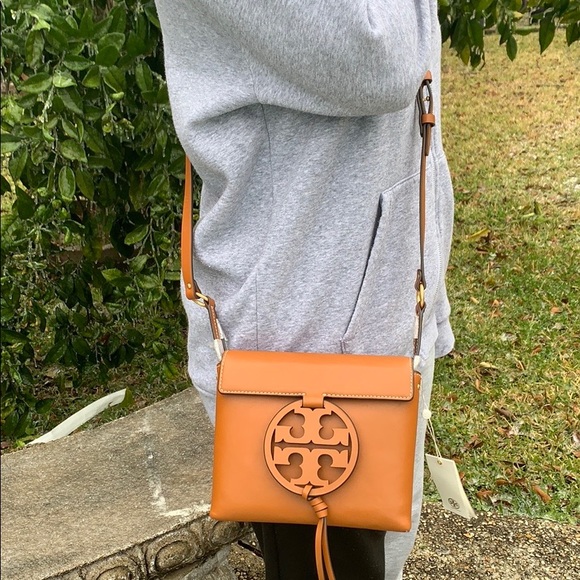 Tory Burch Miller Leather Crossbody Bag - Picture 7 of 16
